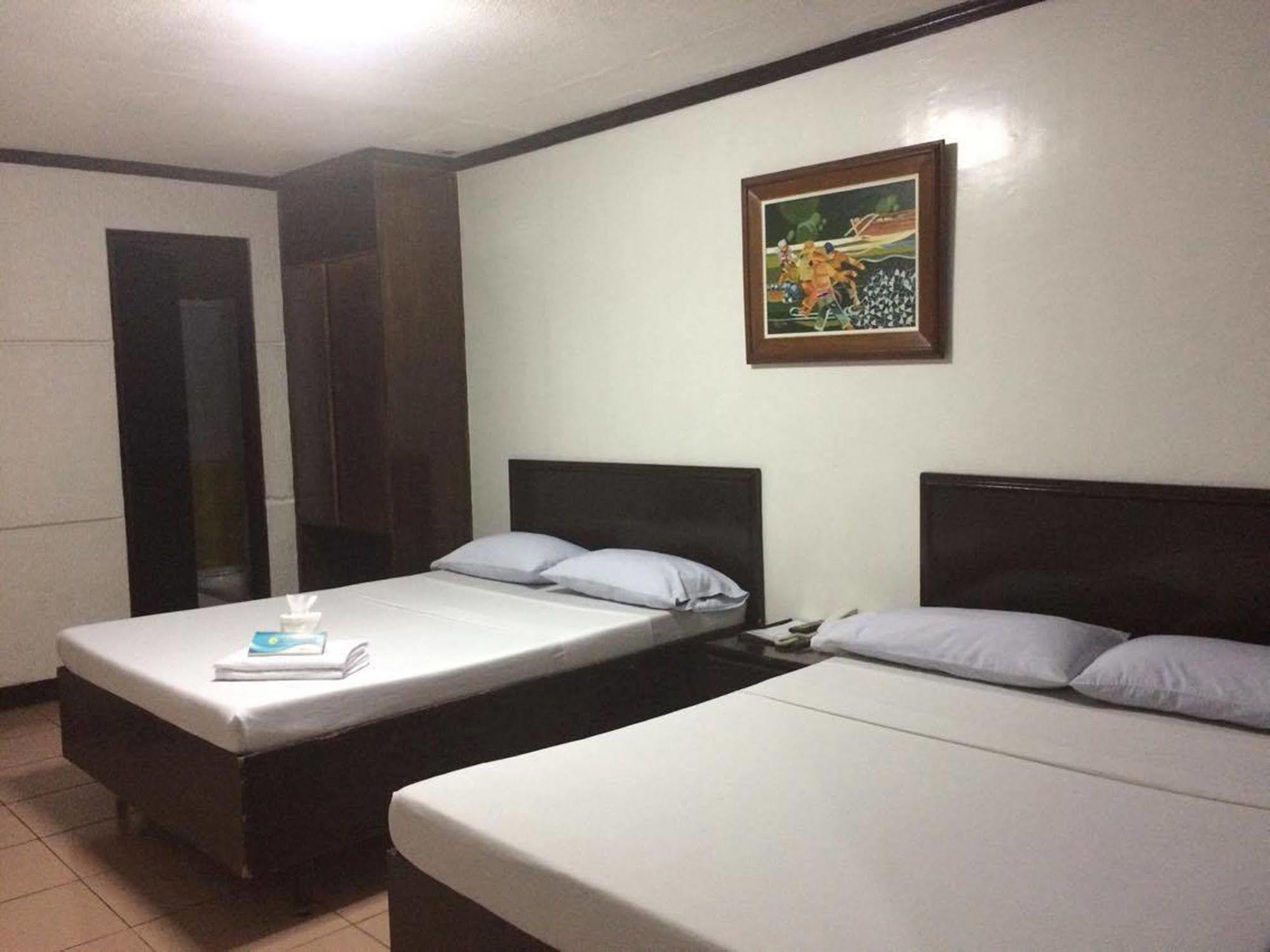 Crosswinds Ocean Hotel Paranaque City Екстериор снимка